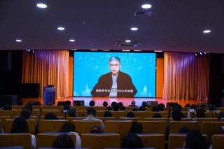 从新教师到”星教师”：AI赋能下的教育循证实践与专业成长