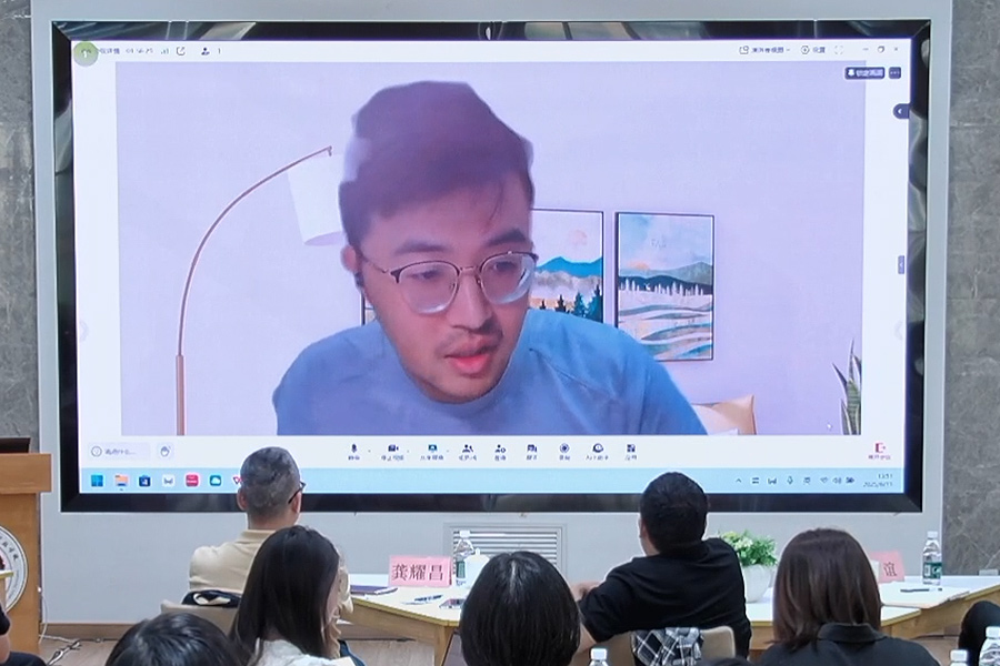 课堂行为评价中的人机差异